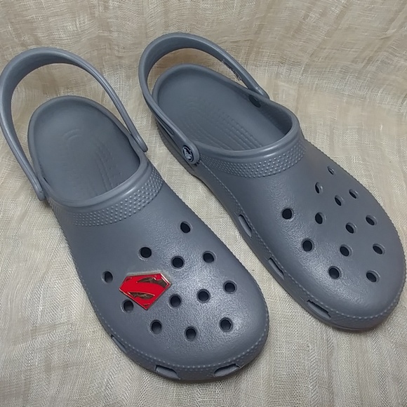 mens gray crocs